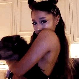 Ariana Grande Gif Aesthetic, Ariana Grande Gif Pfp, Ariana Gif, Celebrity Yearbook Photos, Gif Icons, Peaky Blinders Wallpaper, Pfp Gif, My Moon And Stars, Ariana Video