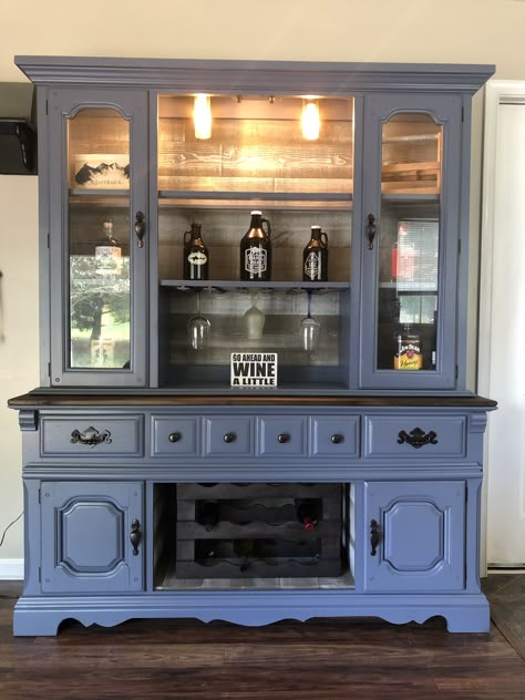 China Cabinet To Bar, Hutch Repurpose Ideas, China Cabinet Bar Makeover, Hutch Liquor Cabinet, Liquor Cabinet Diy, Renovate Furniture, Rustic Bar Cabinet, Diy Bar Ideas, Hutch Bar