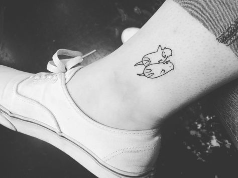 Jewlery Tattoo, Otter Tattoo, Partner Tattoos, Sloth Tattoo, Turtle Tattoo Designs, Family Tattoo Designs, Nerd Tattoo, Ankle Tattoos, Sibling Tattoos