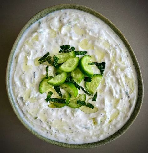 Maast O’Khiar (Persian Yoghurt & Cucumber Dip) High Protein Dip, Greek Tzatziki Recipe, Easy Dips To Make, Protein Dip, Greek Tzatziki, Low Waste Living, Tzatziki Recipe, Cucumber Dip, Greek Dip