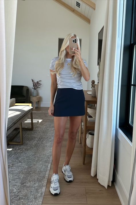 Shop details in the LTK App Sporty Dress Outfit, Skort Outfit Athletic, Athleisure Outfits Summer, Skort Outfit, Mom Outfit, Summer Outfits For Moms, Comfortable Outfit, Sporty Dress, Lounge Outfit