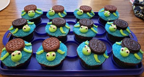 Turtle Cupcakes, Turtle Baby Shower, Ocean Cakes, Birthday Party Snacks, Turtle Cake, Kid Cupcakes, Moana Birthday Party, Turtle Birthday, Funny Birthday Cakes