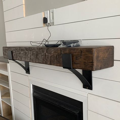 Mantel Corbels, Farmhouse Mantel Decor, Bookshelf Industrial, Farmhouse Mantle, Mantle Fireplace, Farmhouse Mantel, Fireplace Redo, Steel Shelf Brackets, Industrial Shelf