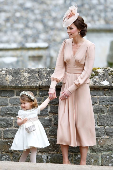 Ducesa Kate, Moda Kate Middleton, Kate Middleton Stil, Vévodkyně Kate, Pippas Wedding, Pippa Middleton Wedding, Style Kate Middleton, Duchesse Kate, Herzogin Von Cambridge