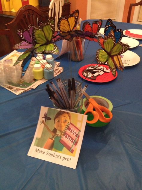 Caleb and Sophia Party. JW. Butterfly Pen Jw Party Ideas, Caleb Y Sophia, Caleb And Sophia, Family Worship Night, Caleb Y Sofia, Worship Ideas, Jw Convention Gifts, Worship Night, Sofia Party