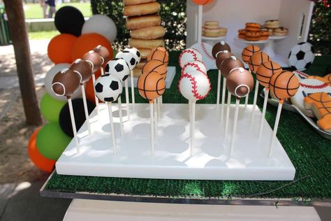 Soccer Ball Cake Pops, Sports Birthday Party Ideas, Basketball Cake Pops, Baseball Cake Pops, Ball Theme Birthday, Sports Birthday Cakes, Soccer Ball Cake, Sports Cake, Sports Themed Cakes