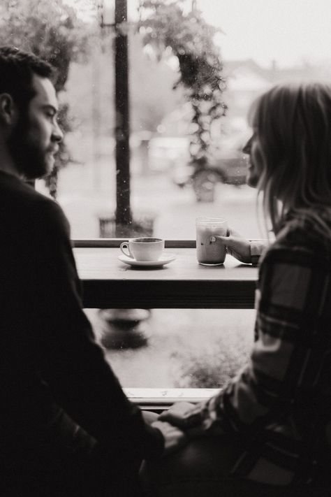 Couples Coffee Aesthetic, Coffee Couple Photography, Cafe Couple Photoshoot, Lisbon Photoshoot, Rainy Day Couple, Coffee Engagement Photos, Couple Rain, Couples City, Chillicothe Ohio