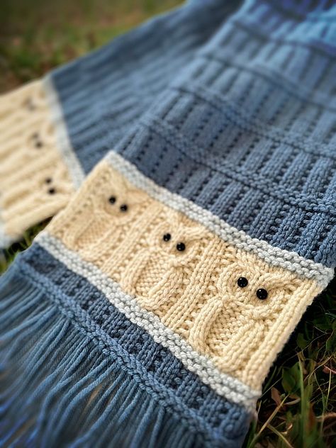 How to Knit a Scarf – with OWLS! – FREE Knitting Pattern - KweenBee.com Knitting Pattern For Scarf, Cool Knitting Projects Free Pattern, Small Things To Knit, Knitting Scarf Patterns Free, Knit Scarf Free Pattern, Knit Scarf Patterns Free, Scarf Knitting Patterns Free, Free Scarf Patterns, Free Knit Hat Patterns