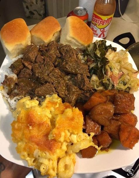 #follow #food #foodporn #foodie #dinner #lunch Different Types Of Food, Lots Of Food, Southern Recipes Soul Food, Soul Food Dinner, Food Goals, Food Obsession, Interesting Food Recipes, Types Of Food, Food Cravings