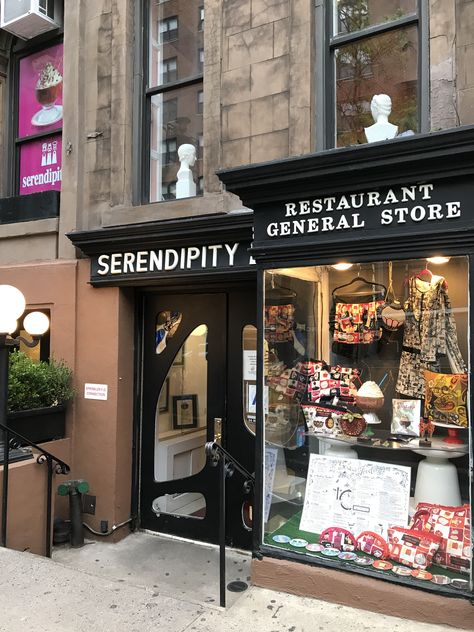 Serendipity New York, Serendipity Restaurant Nyc, Serendipity New York City, Serendipity Nyc, New York Shopping, Astoria New York, Winter Nyc, Nyc Baby, Visit New York City