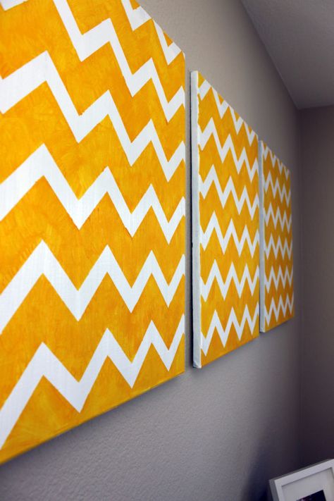 DIY Chevron Wall Art | Craftistas red/black, baby blue/ chocolate brown, yellow/grey Diy Chevron Wall, Dyi Art, Chevron Wall Art, Chevron Art, Chevron Wall, Sunset Magazine, Accent Wall Bedroom, I Am Loving, Guest Rooms