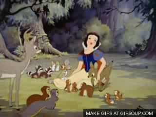 Snow white is a character very similar to Orpheus. Her beautiful voice enables her to communicate with animals and convince them to help her much like Orpheus' hypnotically mesmerizing songs. Playhouse Disney, New Cinderella, Snow White Disney, Disney Animated Movies, Sette Nani, First Animation, Disney Vintage, Disney Songs, Snow White And The Seven Dwarfs