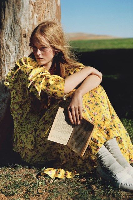 Discover Vogue’s pick of 30 happenings to inspire and entertain this month Fashion Editorial Nature, Alasdair Mclellan, Mode Editorials, Foto Portrait, Nature Dress, Woman Sitting, Anais Nin, Vogue Uk, Fashion Photography Editorial