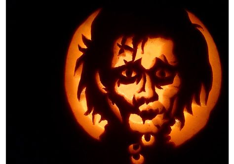 Horror Film Pumpkin Carving, Portrait Pumpkin Carving, Voldemort Pumpkin Carving, Edward Scissorhands Pumpkin Carving, Edward Scissorhands Pumpkin, Tim Burton Pumpkin Carving, Beetlejuice Pumpkin Carving, Skeleton Pumpkin Carving, Owl Pumpkin Carving