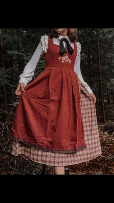 Red cottagecore dress 🥺 Red Cottagecore Dress, Farmcore Outfit, Cottagecore Style Outfits, Fairy Tales Aesthetic, Red Cottagecore, Mushroom Outfit, Cottagecore Outfit, Farm Dress, Dark Red Dresses