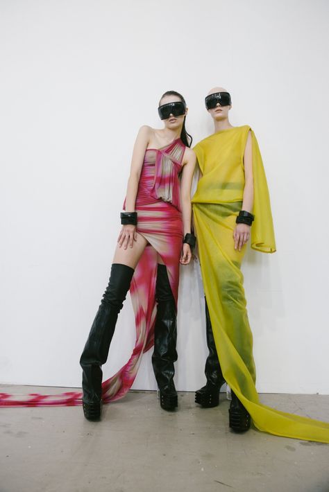 Rick Owens Ss23, Green Leather Pants, Green Leather, Rick Owens, Music Art, Monster High, Pop Culture, Leather Pants, Women Wear