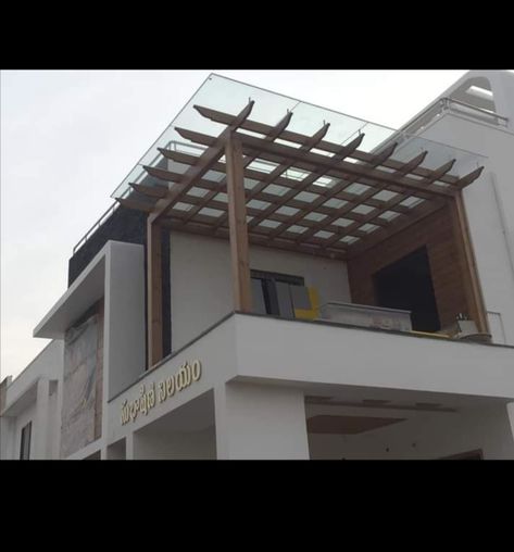 Flat Roof House Designs, House Canopy, Rooftop Patio Design, Glass Canopy, Flat Roof House, House Balcony, Roof House, House Roof Design, House Balcony Design