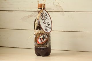 DIY Magnolia Designs: FREE PRINTABLES FOR GIFTS  YOU ARE AWESOME A&W GIFT ROOT BEER GIFT Root Beer Gift Ideas, Gifts To Teachers, Visiting Teaching Gifts, Cute Printables, Santa Ideas, Teacher Gift Printables, Gifts Homemade, A&w Root Beer, Show Gratitude