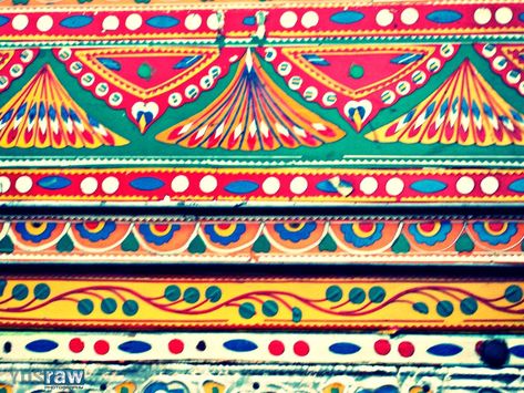 Truck Art Pakistan Pattern, Rickshaw Art, Pakistani Truck Art, Truck Art Pakistan, Pakistani Truck, Pakistan Art, Pakistani Art, Trim Ideas, Graphic Design Style