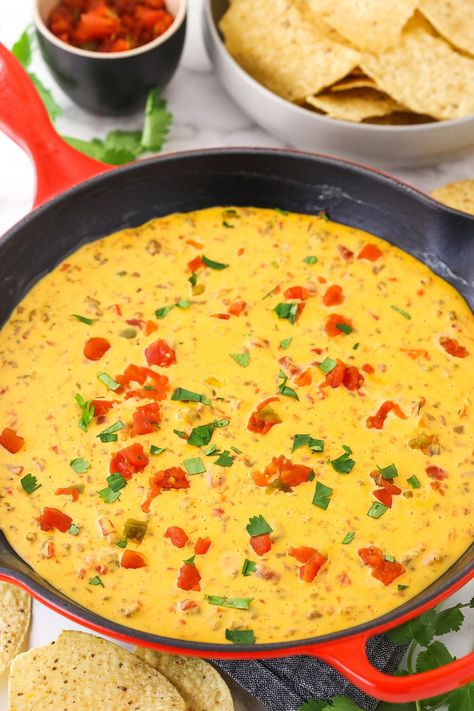 Made with just three simple ingredients, classic Rotel Dip with Velveeta and sausage is the appetizer of your dreams! It comes together in minutes, and delivers the creamiest, cheesiest, meatiest queso dip ever, spiked with spicy tomatoes. Sausage Rotel Dip Crock Pots, Rotel Queso Dip, Velveeta Cheese Dip Recipes, Sausage Rotel Dip, Velveeta Dip, Velveeta Cheese Dip, Recipes With Velveeta Cheese, Life Love And Sugar, Dip Recipes Hot