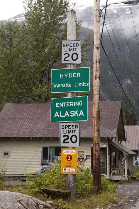 Hyder Alaska, Alaska Road Trip, Wood Projects That Sell, Anchorage Alaska, Friendly Ghost, Living In Alaska, Roadside Attractions, Alaska Travel, Ghost Town