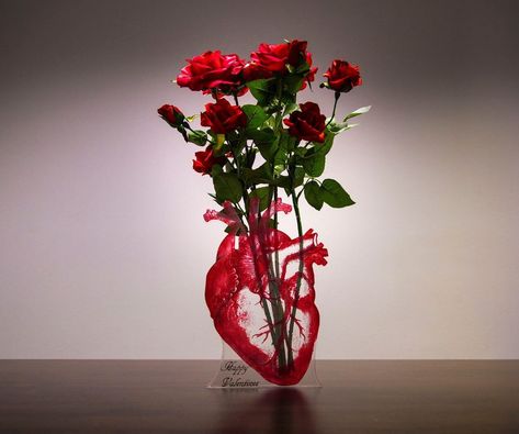 Anatomical Heart Vase, Wall File, Heart Vase, Object Drawing, Anatomical Heart, Vector Shapes, Step By Step Painting, Heart Art, Real Flowers