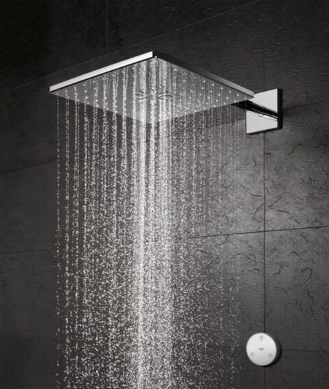 Tree-House Techniques - Extreme How To Shower Wall Options, Marble Tub, Beautiful Bathtubs, Adjustable Shower Head, Bathroom Design Trends, Bathroom Trends, Rain Shower Head, Shower Arm, Bathroom Style