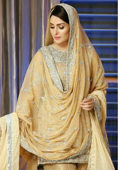 Aiza Khan Wedding, Pakistani Formal Dresses, Desi Wedding Dresses, Pakistani Dresses Online, Desi Bride, Latest Bridal Dresses, Ayeza Khan, Pakistani Fashion Party Wear, Beautiful Pakistani Dresses