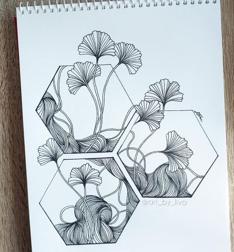 Hey! It's been a while... Here's something #blackandwhite ♡ Hexagonal Design, Drawing A Hexagon, Honeycomb Floral Tattoo, Honeycomb Drawing Pattern, Hexagon Art Drawing, Hexagon Art, Hexagon Sketch, Hexagon Tattoo Design Geometric Art, Hexagon Tattoo