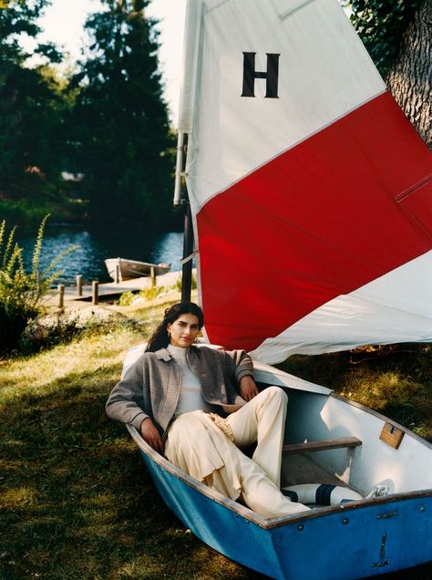 ELLE Editorial: The Lake House Saffron Vadher, The Hamptons Houses, Kim Makeup, Brother Vellies, The Lake House, Elle Us, Lancome Paris, Full Brows, Water Boat