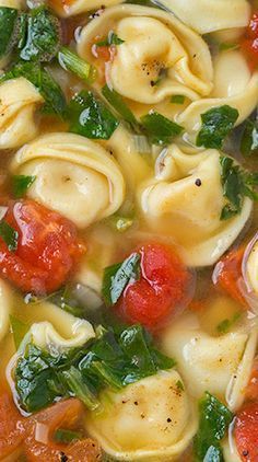 Garlic Tortellini, Spinach Tortellini Soup, Spinach Tortellini, Soup Ideas, Spinach Tomato, Tortellini Recipes, Spinach Soup, Pasta Soup, Tortellini Soup