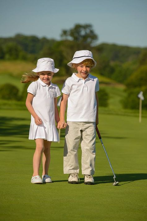 Kids Golf Outfit Boy, Golf Family Aesthetic, Golf Mom Aesthetic, Golf Course Family Pictures, Golf Family, Fam Aesthetic, Family Golf, Family Potrait, Golf Mom