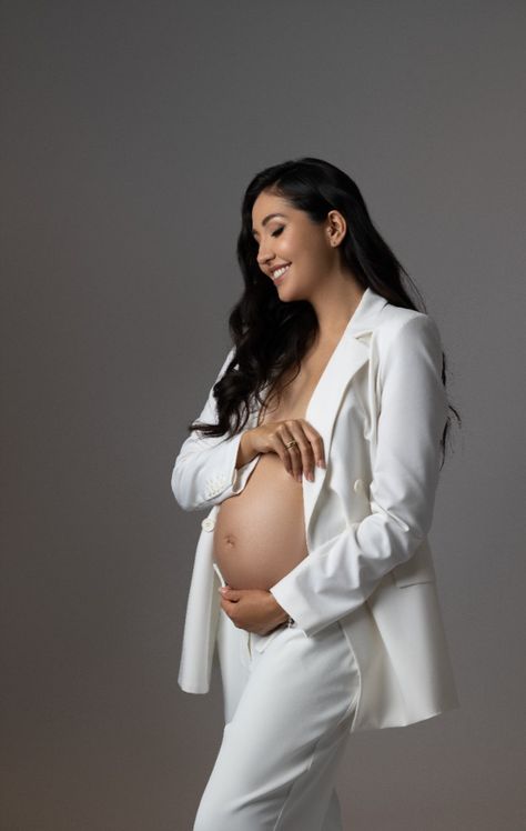 Maternity White Suit Maternity Shoot, White Studio Maternity Shoot, White Bodysuit Maternity Photoshoot, Maternity Pictures White Backdrop, Maternity Shoot White Shirt, Maternity Suit, Plus Size Professional, Newborn Shots, Maternity Shoot Outfit