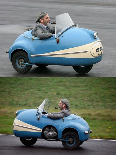 Brütsch Mopetta -- three wheel micro car -- 1958 Kereta Sport, Gadget Tecnologici, Micro Car, Strange Cars, Tiny Cars, Microcar, Fotografi Digital, Weird Cars, Pedal Cars