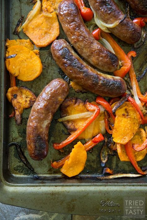 Roasted Brats And Veggies // Celebrate 'Bratsgiving' with this delicious simple meal idea. You probably already have everything on hand, so make this today! | Tried and Tasty Brats And Veggies, Quick And Easy Dinner Recipes, Fast Healthy Meals, Quick And Easy Dinner, Grilled Veggies, Weeknight Dinner Recipe, Picnic Foods, Vegetarian Recipes Healthy, Tasty Recipes