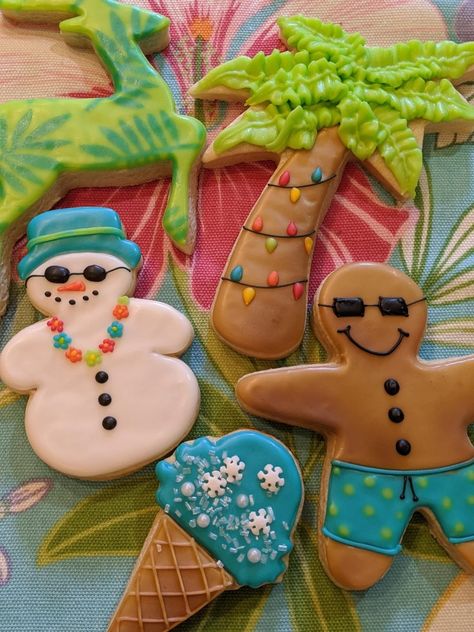 Christmas In July Decorated Cookies, Tropical Christmas Cookies, Christmas In July Cookies Decorated, Beach Christmas Cookies, Christmas Amenities, Christmas In July Cookies, Halloween Pastries, Christmas Luau, Christmas Tropical