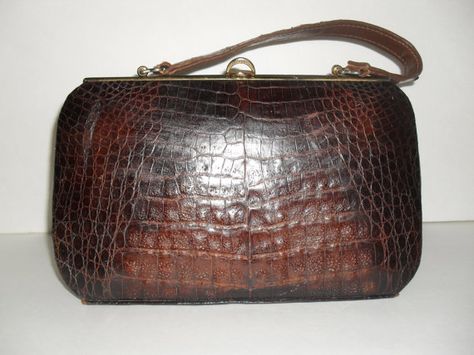 Mid Century 1950's Genuine Alligator by VINTAGEANNIEPEARL on Etsy, $129.00 Alligator Handbags, Small Purse, Small Handbags, Vintage Handbags, Vintage Bags, Accessories Unique, Vintage 1960s, Clutch Purse, Vintage Accessories