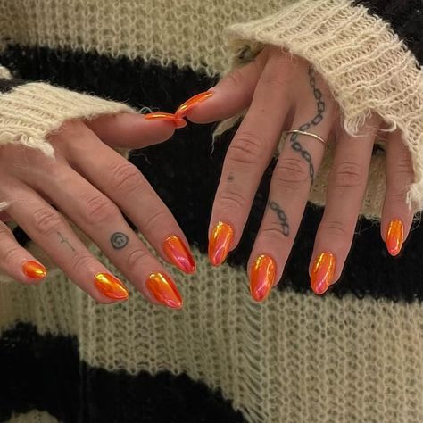 Red Orange Chrome Nails, Orange Chrome Nails, Red Orange Nails, Orange Chrome, Leo Energy, Thermal Nails, Female Energy, Ombre Manicure, Aries Season