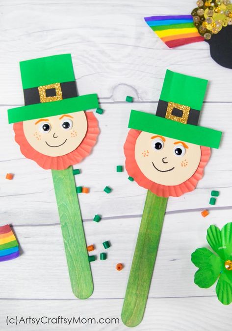 Sant Patrick, Cute Leprechaun, Popsicle Stick Craft, Cupcake Liner Crafts, Leprechaun Craft, Popsicle Stick Crafts For Kids, St Patricks Day Crafts, March Crafts, St Patricks Crafts