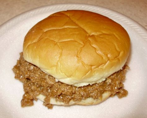 White Sloppy Joes, White Castle Sloppy Joes, White Sloppy Joes Recipes, White Castle Recipe, Manwhich Sloppy Joe Recipe, Manwhich Casserole Sloppy Joe, Cheesesteak Sloppy Joes, White Castle Hamburgers, Philly Cheesesteak Sloppy Joes