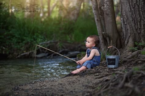 Nothing beats a good day fishing....  Connor David 15 mo  Jennifer Sharp Photography Toddler photography  Southern Oregon Fishing Photo Shoot, Sharp Photography, Toddler Pictures, Toddler Photoshoot, Boy Photo Shoot, 1st Birthday Pictures, First Birthday Pictures, Fishing Photos, Baby Photoshoot Boy