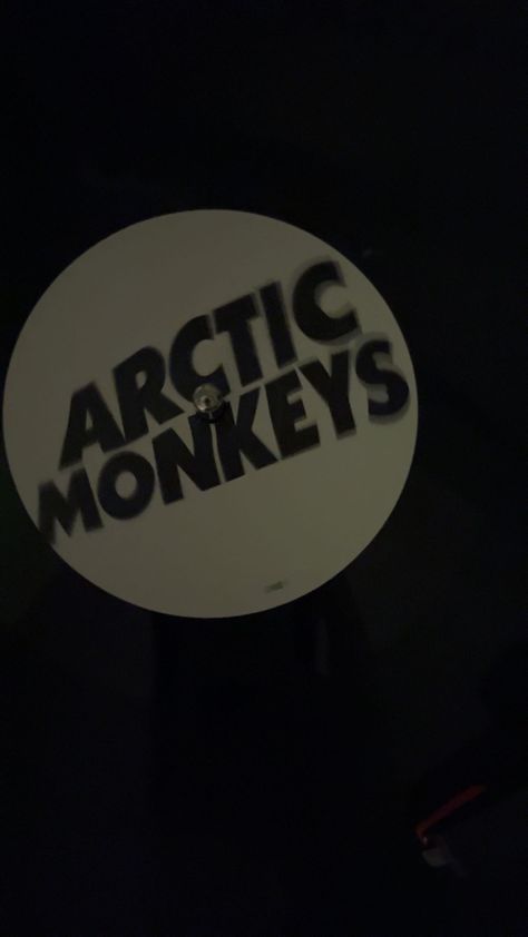 Arctic Monkeys Pfp, Aesthetic Arctic Monkeys, Arctic Monkeys Vinyl, Arctic Monkey, Vinyl Aesthetic, Wallpaper Photos, Iphone Wallpaper Photos, Aesthetic Indie, Arctic Monkeys