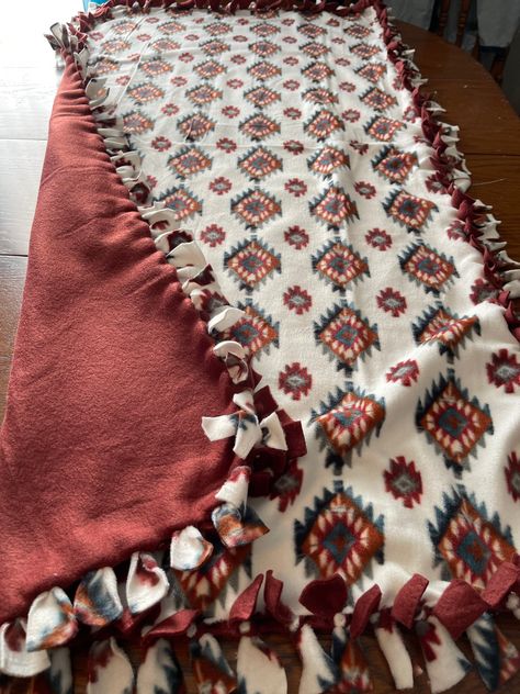 SouthWestern Style Small HandTied Fleece Throw Blanket  Approx 3 ft x 5 ft Very Warm  Great Gift Fleece Blanket Pattern, Tie Blankets Fleece Patterns, Western Tie Blanket, Tie Blankets Fleece Ideas, Tie Blanket Ideas, Tie Blankets Fleece, Western Christmas Gifts, Tie Knot Blanket, Fleece Knot Blanket