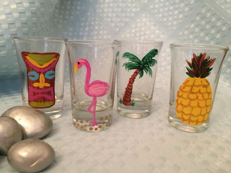 Set of 4 Hand Painted Tropical Shot glasses by ArtsyFartsyBarArt Painting Shot Glasses Ideas, Shot Glasses Painting, Shot Glass Painting, Shot Glass Painting Ideas, Painted Shot Glasses, Painted Shot Glasses Diy, Painting Shot Glasses, Painted Pint Glasses, Painted Margarita Glasses Diy