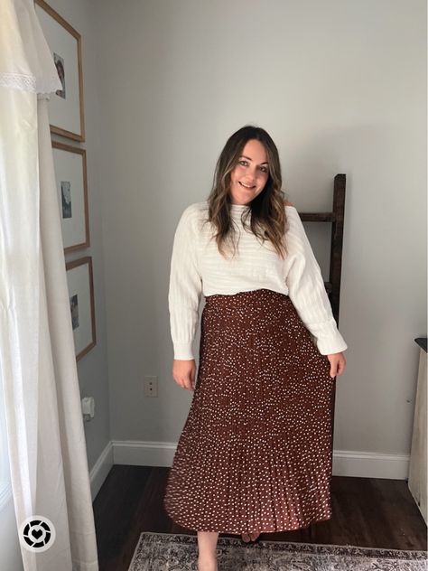 Flowy Skirt And Sweater Outfit, Maxi Skirt With Boots, Winter Church Outfits For Women, Long Skirt Outfits For Fall, Amazon Maxi, Amazon Fall Outfits, Fall Maxi Skirt, Walmart Shoes, Plus Size Long Skirts