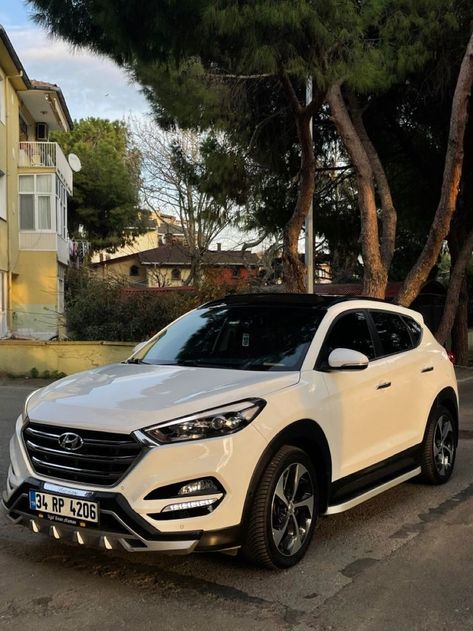 Hyundai Tucson White, New Car Hyundai, Hyundai Suv Tucson, Suv Cars Affordable, Mini Suv Cars, Hyundai Tucson Aesthetic, Suv Cars Aesthetic, Hyundai Tucson Modified, Hyundai Aesthetic