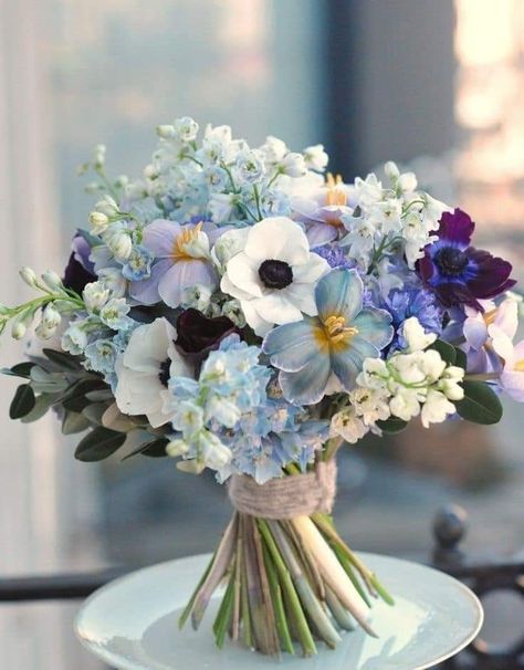 Pansy Bouquet Wedding, Iris Wedding Flowers, Flower Studies, Iris Wedding, Stunning Flowers, Blue Bouquet, Fresh Flowers Arrangements, Wedding Vibes, Wedding Arrangements