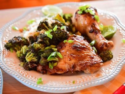 Chicken And Broccoli Sheet Pan, Celebrities Recipes, Sheet Pan Suppers Recipes, Sheet Pan Supper, Food Network Recipes Pioneer Woman, Sheet Pan Chicken, Sheet Pan Suppers, Peanut Chicken, Chicken And Broccoli