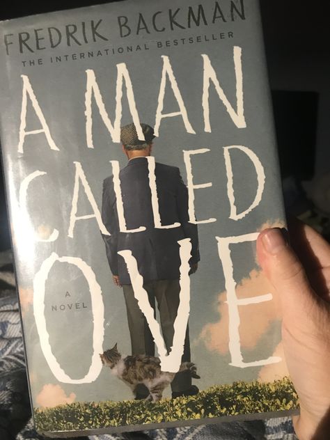 Man Called Ove Book, A Man Called Ove, Baby Drawing, Tom Hanks, Famous Books, Book Nooks, Great Stories, New People, Book Club