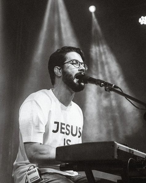 Show Gospel | Gabriel Guedes . #jesus #showgospel #gabrielguedes #musicforgod #louvor #gospelmusic Jesus